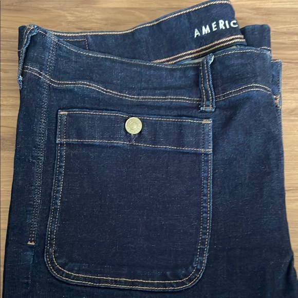 American Eagle Women’s Kick Boot Jeans - Picture 8 of 8